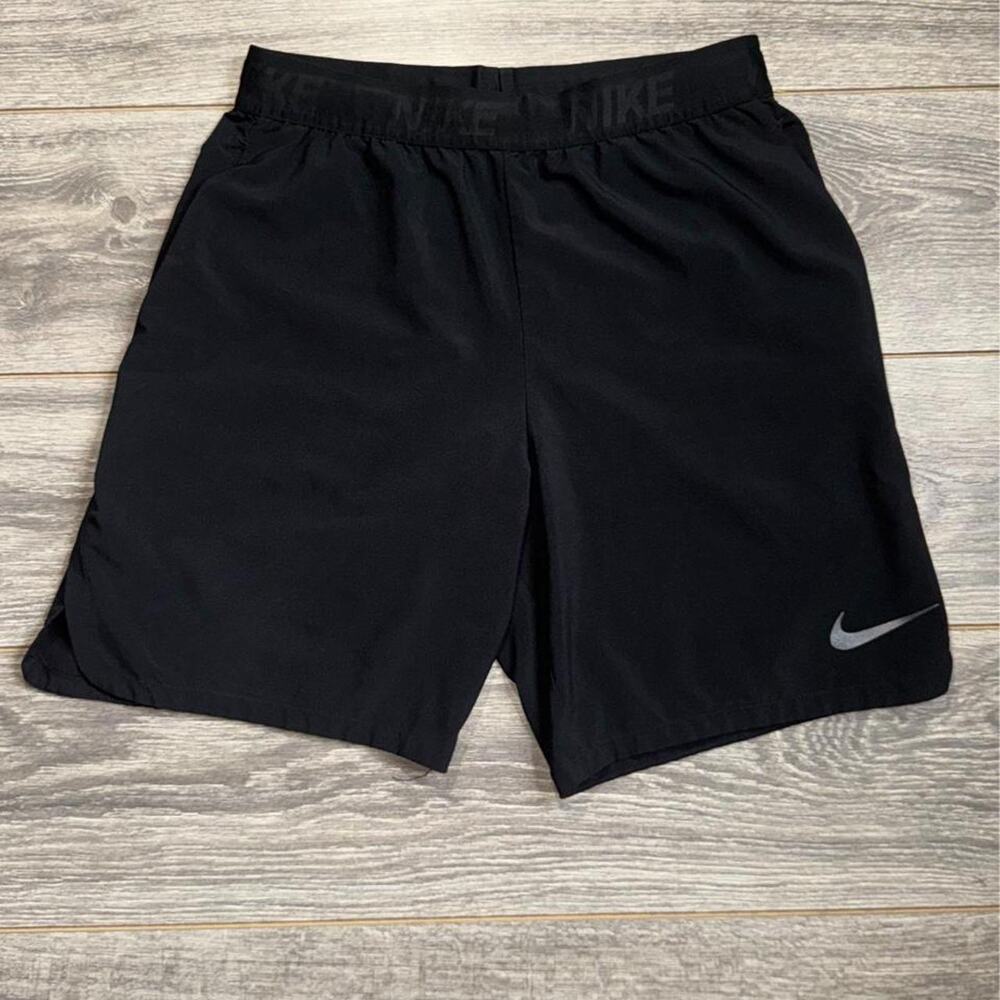 Black Nike Dri-fit shorts